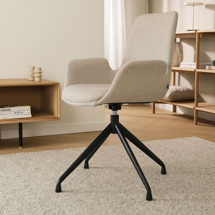 Nolon Nola-Eef Eetkamerstoel Beige - Draaibaar Zwart Onderstel