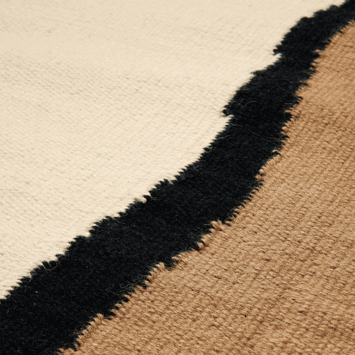 324688-x02-202408290022-A.jpg (8975011)