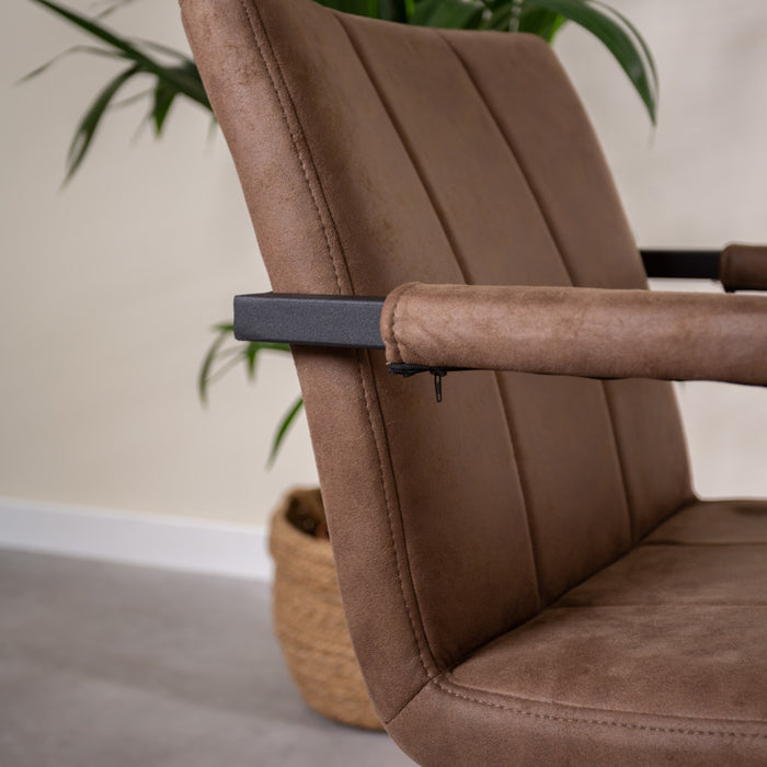 92710ad2-5842-4270-87a7-1bfbb0897c7e-afbeelding6.jpg (9061688)