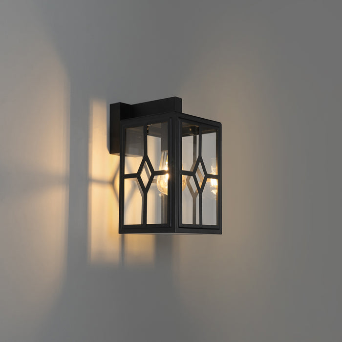 QAZQA Klassieke buiten wandlamp zwart IP44 - Dover