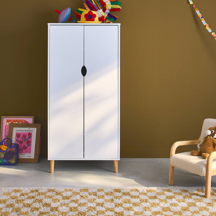 sweeek - Witte kinderkledingkast