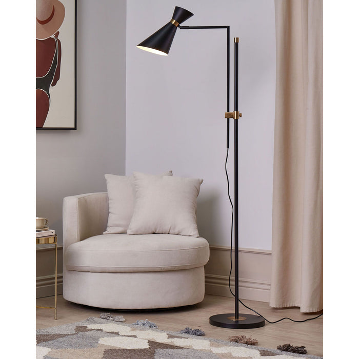 c203836a-714b-4b47-8346-50ce67b280ea-sfeerbeeld.jpg (9085867)