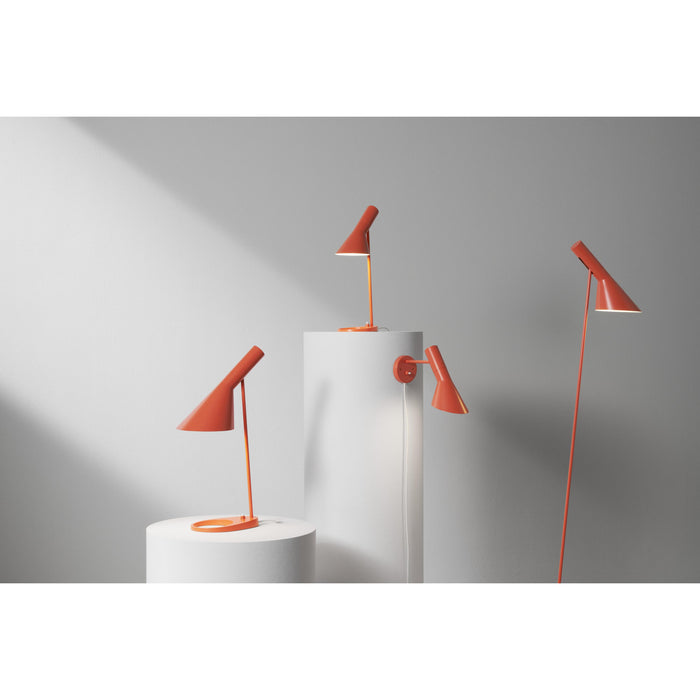 Louis Poulsen AJ vloerlamp V3 White