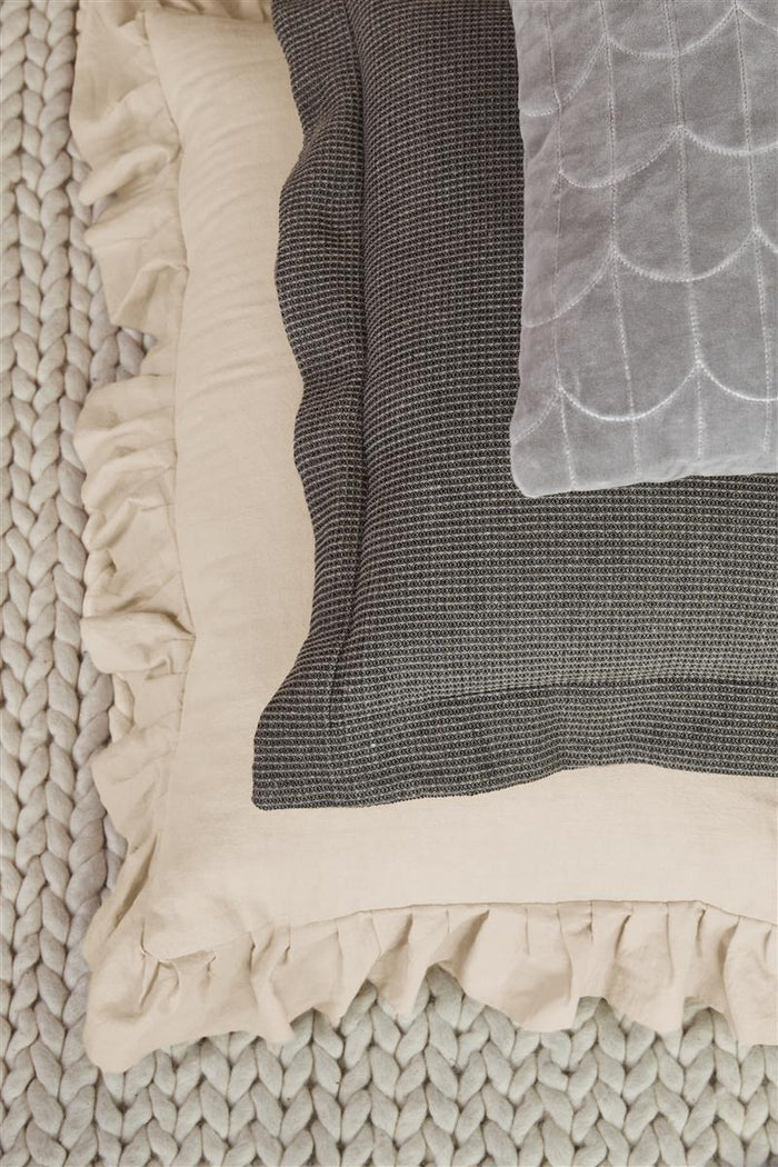 8719931812706_0.jpg (9093107)