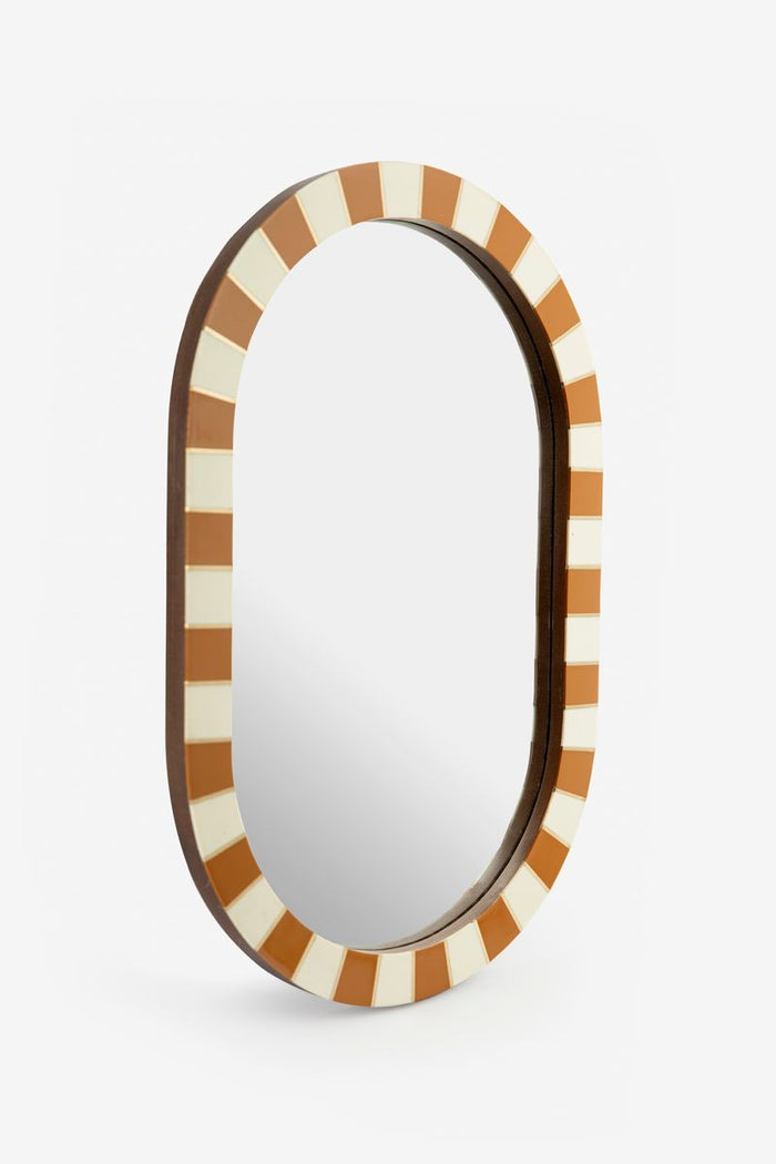 Sissy-Boy Oranje hangspiegel met geblokte omlijsting