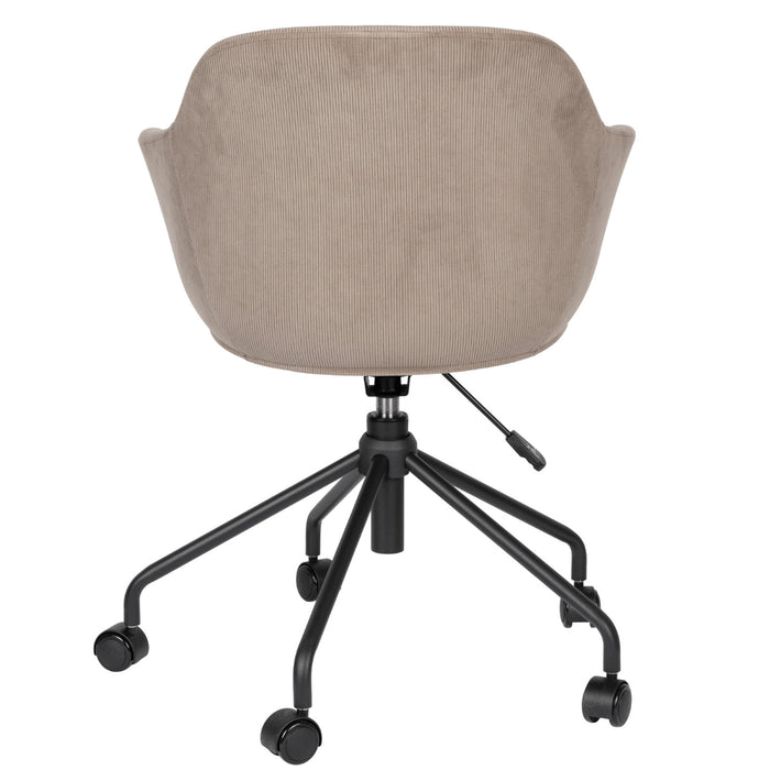 4e231c94-2ee9-4c62-aec3-104105cd3a9c-afbeelding3.jpg (9114843)