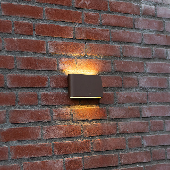 QAZQA Moderne buiten wandlamp roestbruin 17,5 cm incl. LED IP65 -