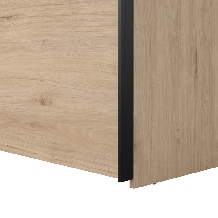 324635-x08-202409200022-C.jpg (9166862)