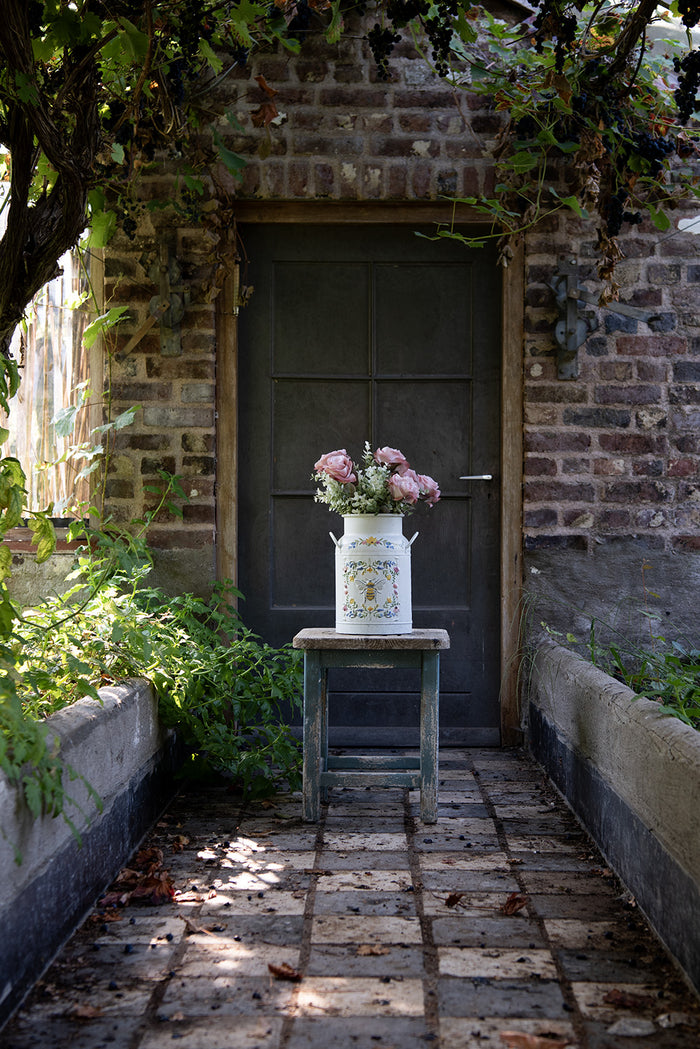 Clayre & Eef Decoratie Melkbus Ø 19x30 cm Wit Metaal Bij en Bloemen