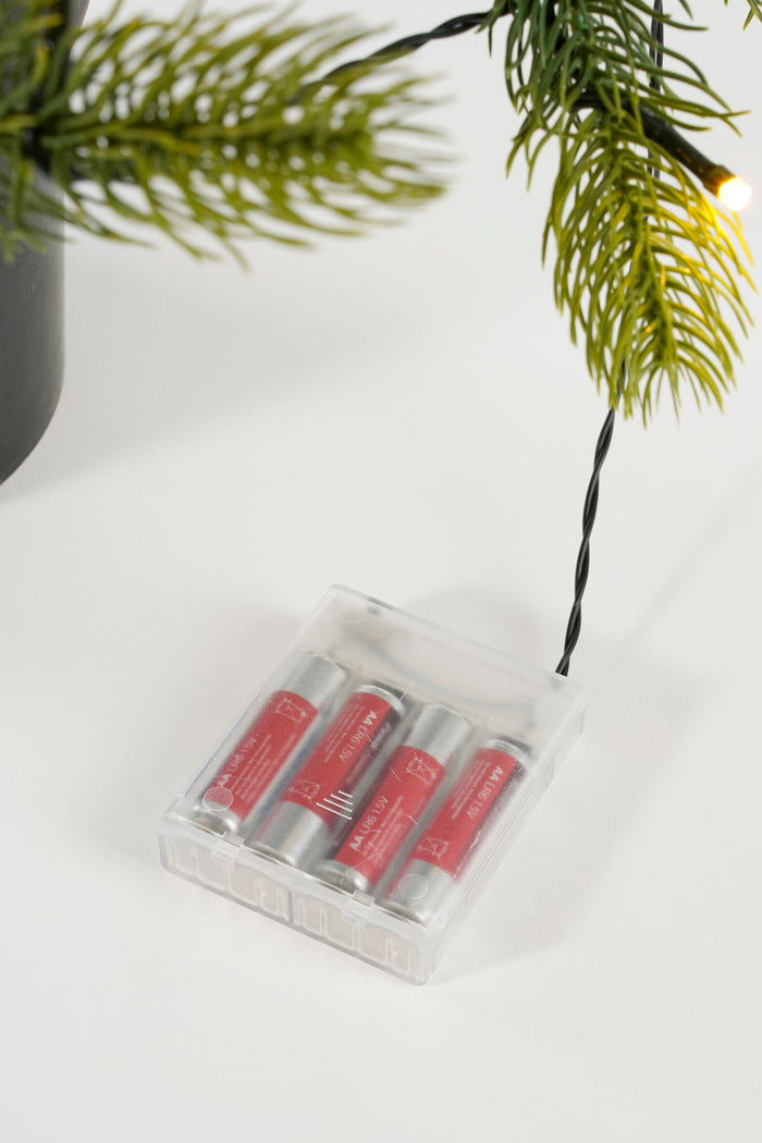 Black Box Trees Nigata Kunstkerstboom in Pot met LED - H90 x Ø55 cm