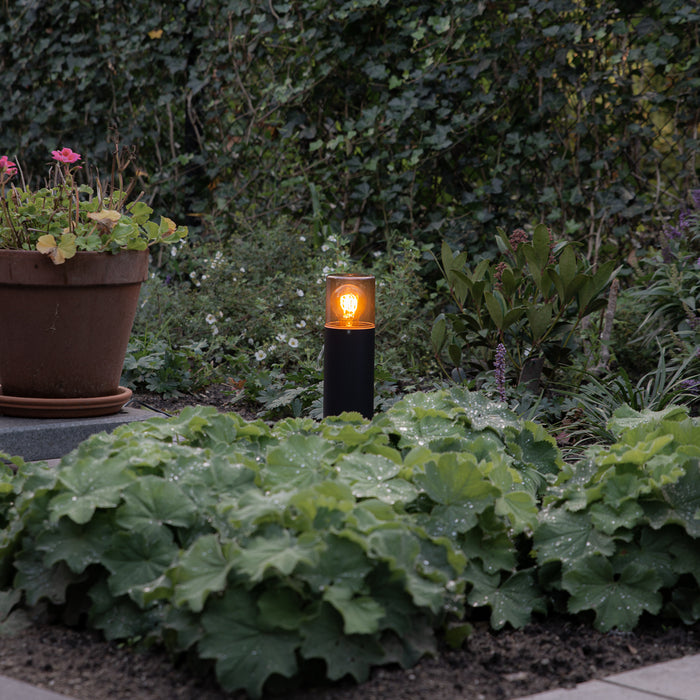 QAZQA Staande buitenlamp zwart met smoke kap 30 cm IP44 - Odense