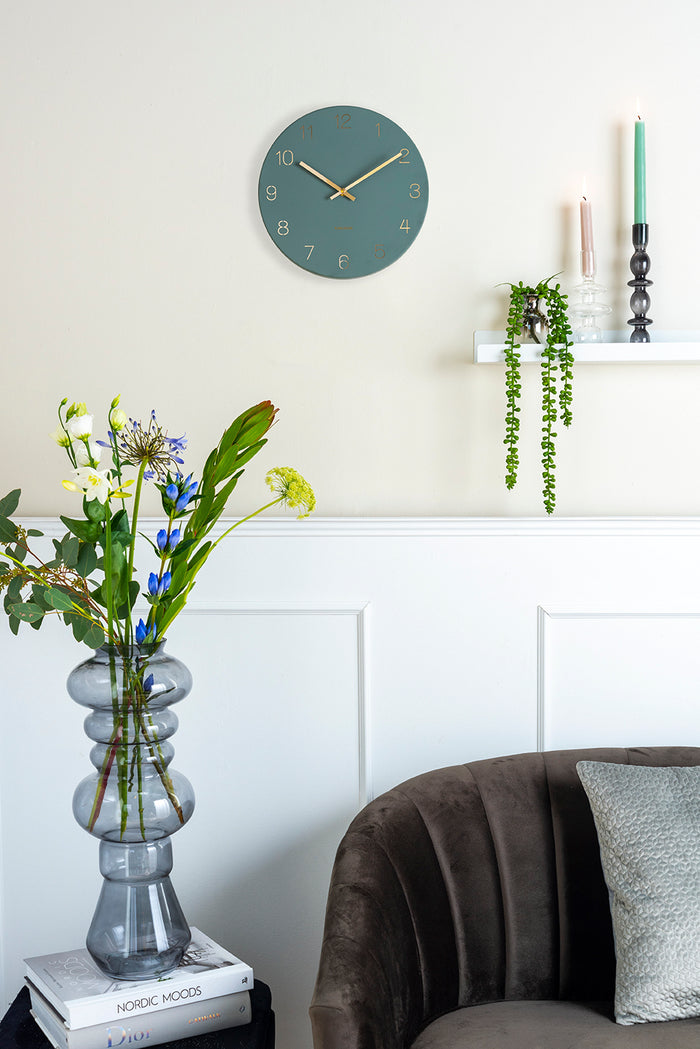 Karlsson - Wandklok Charm Engraved Numbers Small - Jungle groen- Ø30cm