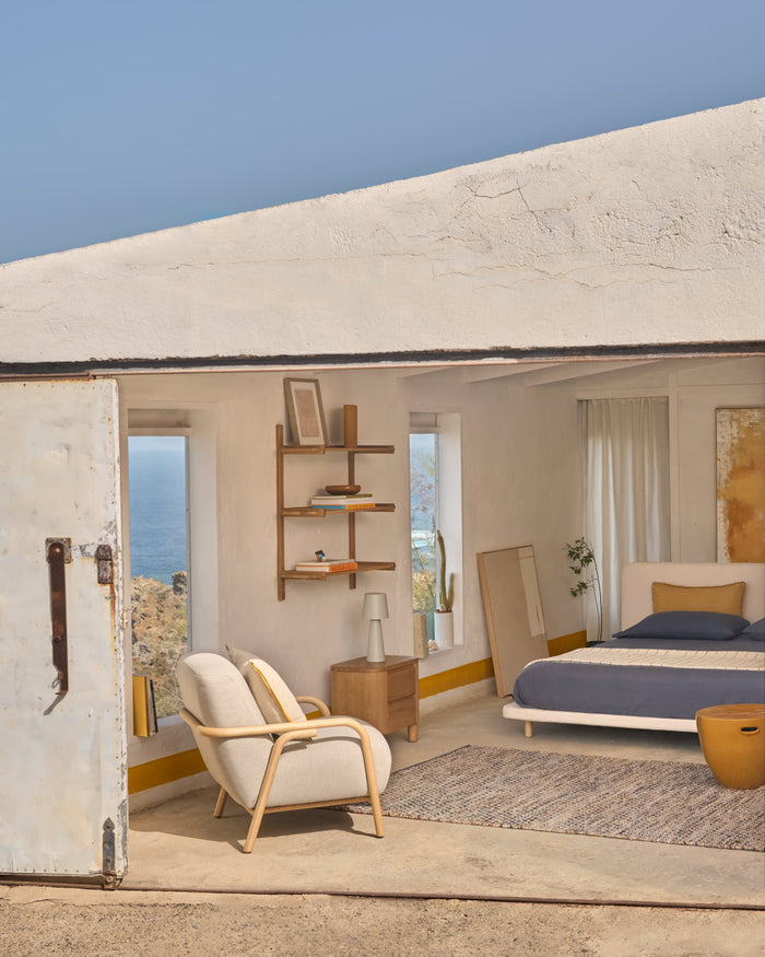 Kave Home - Abstract schilderij op linnen Salin met beige verticale