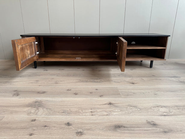 a15d404b-527f-47e6-8aac-0e9d6e298d6a-afbeelding3.jpg (9266153)