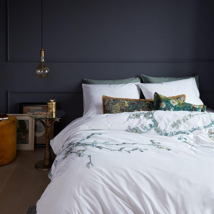 Beddinghouse x Van Gogh Museum Embroidered Blossom Kussensloop