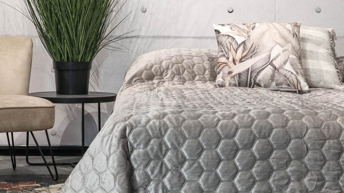 Unique Living - Bedsprei Peggy 170x220cm light grey
