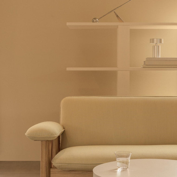 Audo Copenhagen Brasilia 2-zits bank naturel eiken Sheepskin Sahara