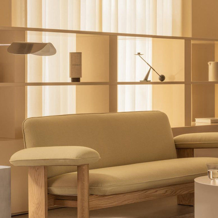 Audo Copenhagen Brasilia 2-zits bank naturel eiken Sheepskin Sahara