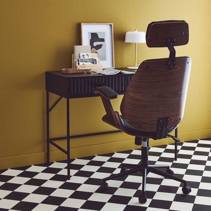 sweeek - Bureaustoel met wielen, gebogen hout en kunstleren afwerking