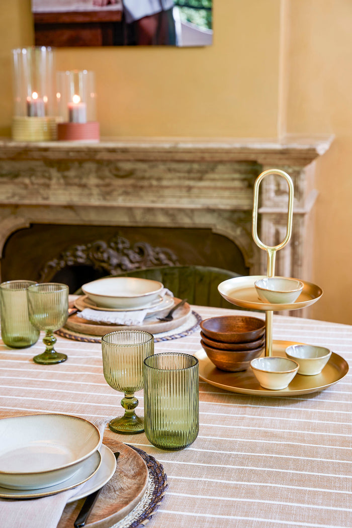 Mica Decorations Alivo Tafelkleed - L250 x B140 cm - Beige, Wit