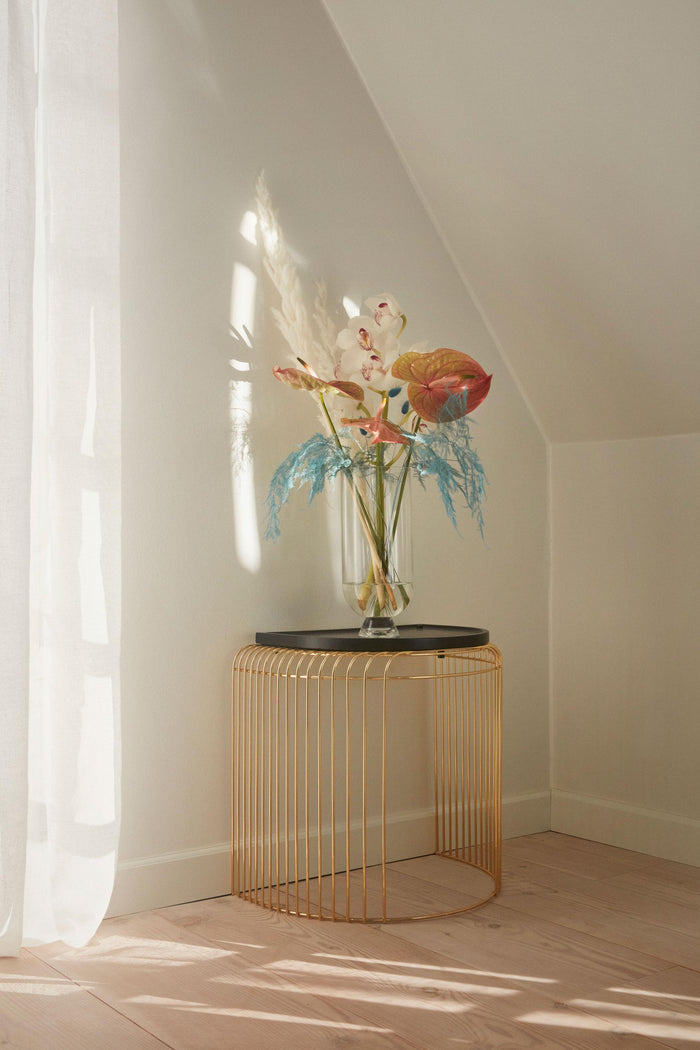 Curva bijzettafel goud