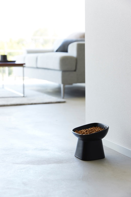 Yamazaki Voerbak Kat | Hond - Schuin - Keramisch - Tower - Zwart