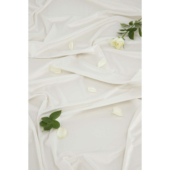 Venture Home Mary Gordijn 250x135 - Wit