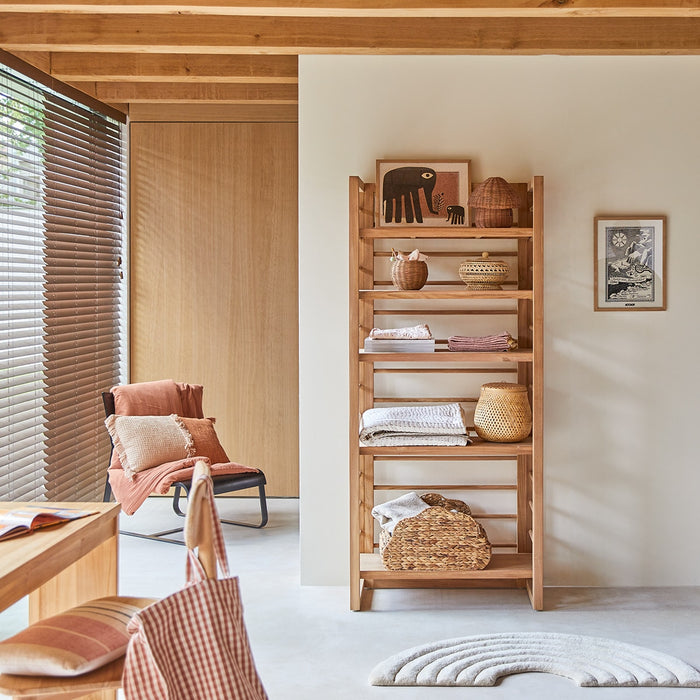 Tikamoon - Sera - Hoge boekenkast voor kinderen van massief teakhout