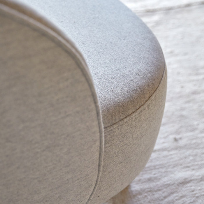 Tikamoon - Hoya - Tweezitsbank van massief eiken en grijze stof