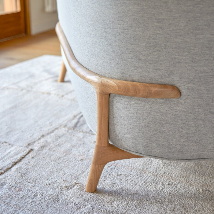 Tikamoon - Hoya - Tweezitsbank van massief eiken en grijze stof