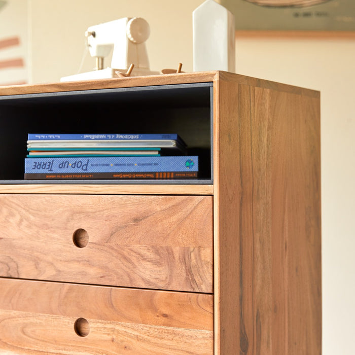 Tikamoon - Pavel - Kindercommode van acaciahout