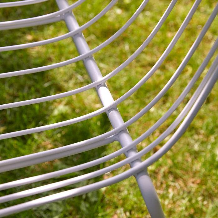 Tikamoon - Arty - Witte metalen tuinstoel