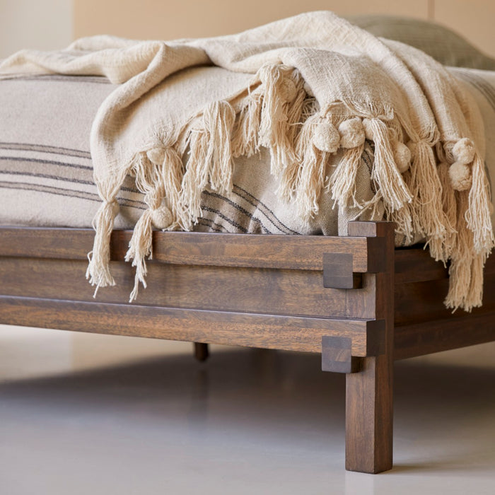 Tikamoon - Arko - Bed van massief mangohout bed 160 x 200 cm