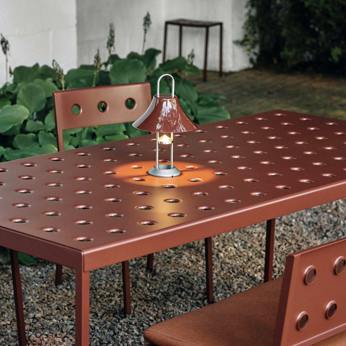 HAY Mousqueton Oplaadbare Tafellamp - Iron Red