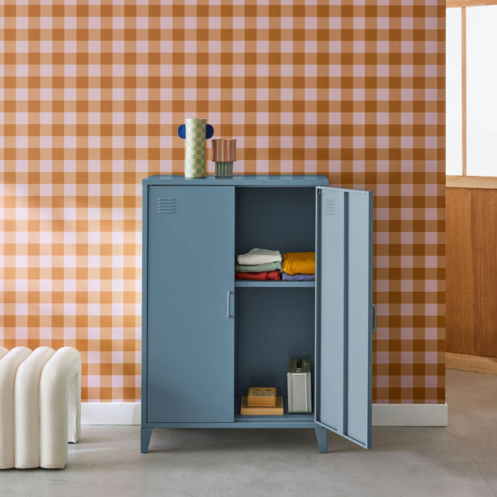 sweeek - Industriële metalen kast 2 deuren