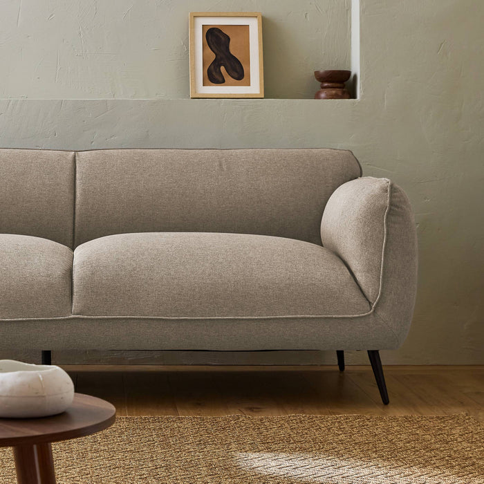 sweeek - 3-zitsbank in stof met metalen poten