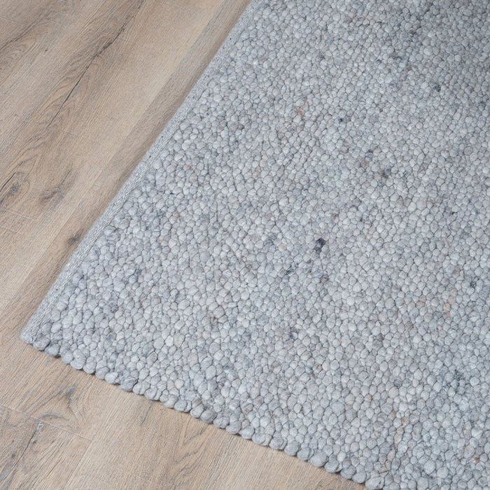 Veer Carpets - Vloerkleed Stone Licht Grijs 421 - 140 x 200 cm