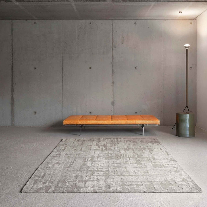 Louis de Poortere Structures Vloerkleed 140 x 200 cm - Dry Beige