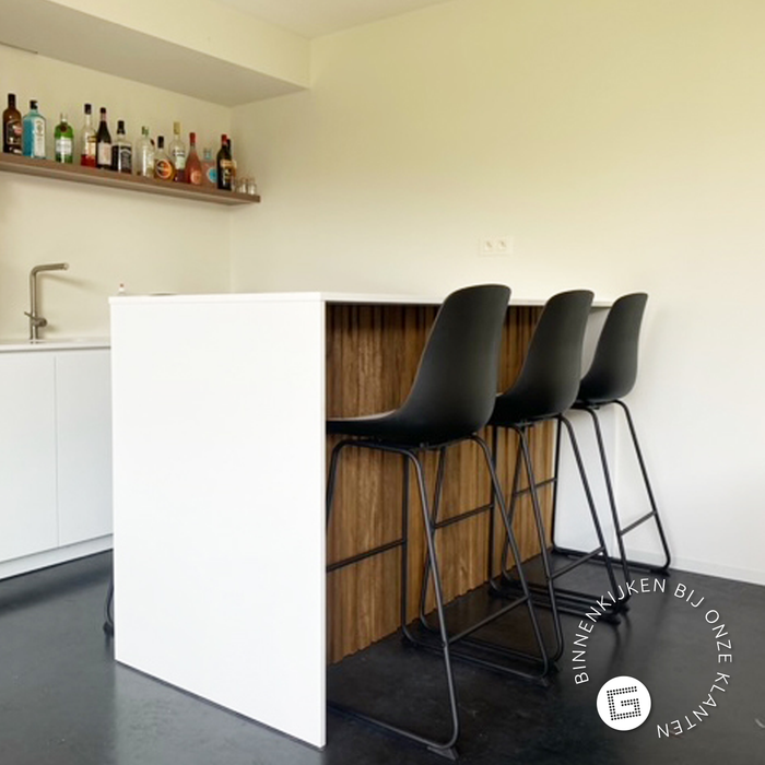 Nolon Nino-Pip barkruk zwart - zwart onderstel - 75 cm - set van 2