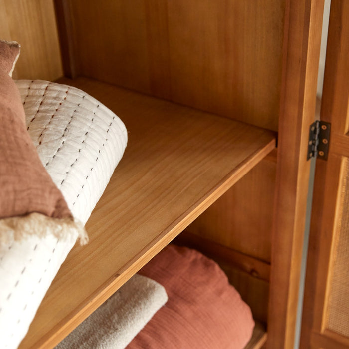 Tikamoon - Ninon - Kinderkast van grenenhout en rotan vlechtwerk