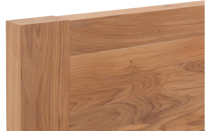 Goossens Bedframe Bibi - 180 x 210 - Eiken soft touch lak blank - Hout