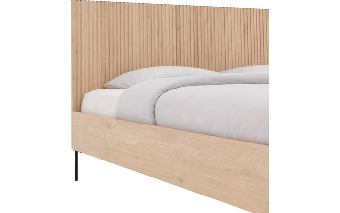 Goossens Bedframe Capelli, 180 x 200 cm