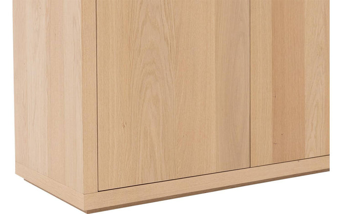 Goossens dressoir Barcelona in eiken