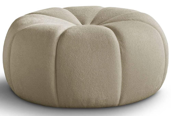 NADUVI Collection Fauteuil met poef Plush