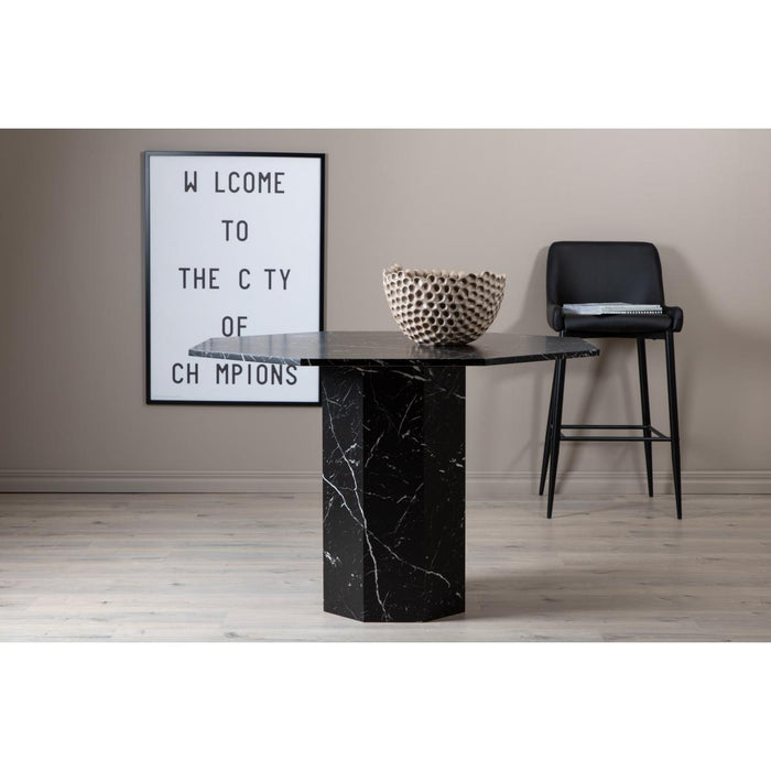 bd44b92f-94fa-4745-9fc4-c0a3333b9f2c-sfeerbeeld.jpg (9833691)