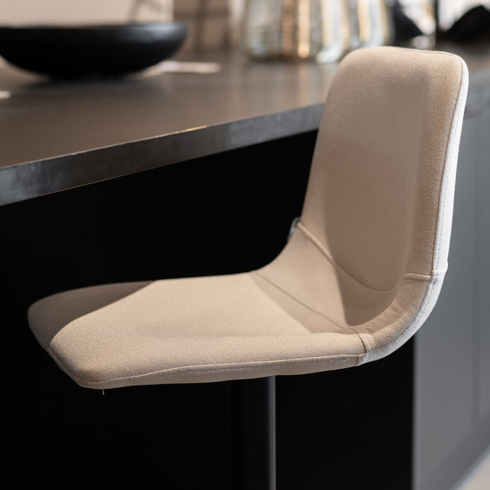 Bronx71 Scandinavische barkruk Eva draaibaar gerecyclede stof off