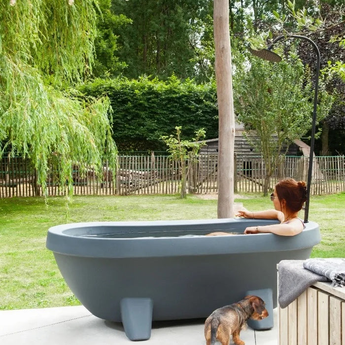 Chill-Dept. - Gardentub Lagoon Outdoor Badkuip Dark Olive Green