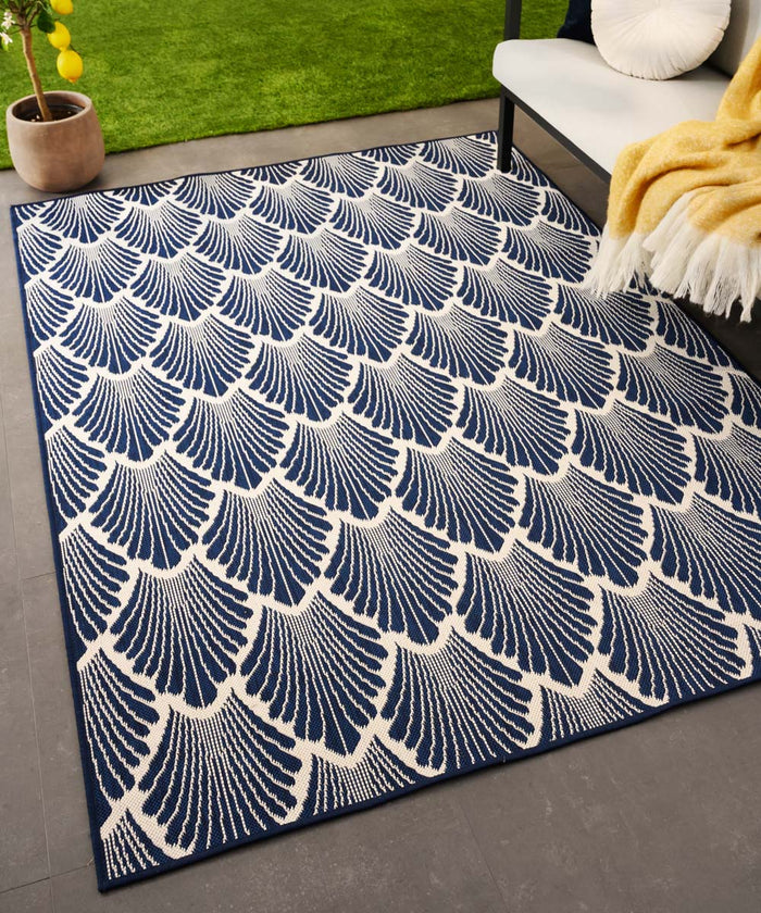 Tapeso Modern buitenkleed - Flip Scale donkerblauw - 200x280 cm