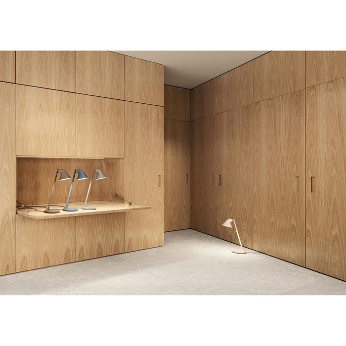 Louis Poulsen NJP Mini tafellamp LED zachtroze