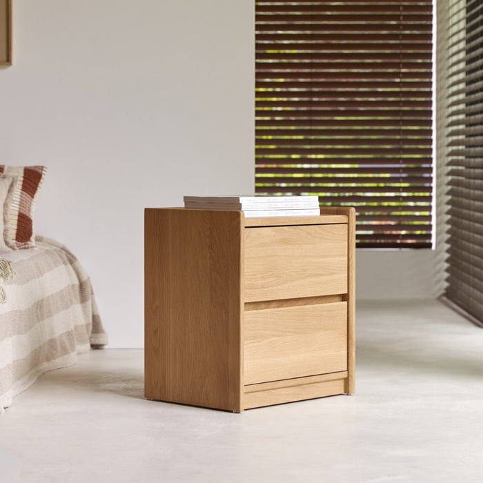 Tikamoon - Nachtkastje van massief eikenhout met 2 lades Arto